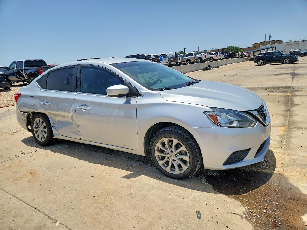 2019 NISSAN SENTRA SV — снимка 4