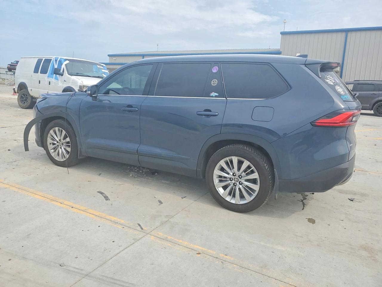 2024 TOYOTA GRAND HIGHLANDER PLATINUM — снимка 2