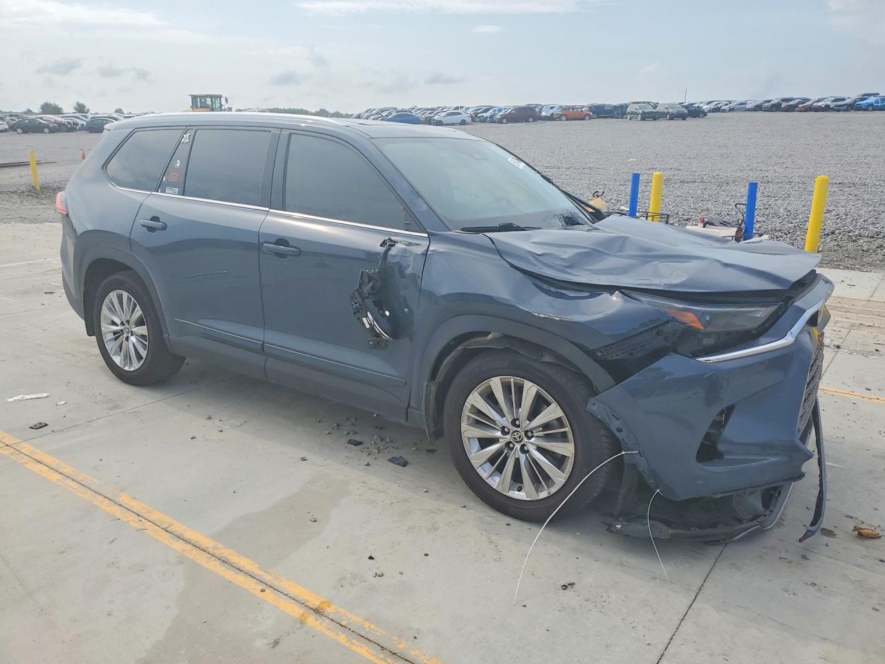 2024 TOYOTA GRAND HIGHLANDER PLATINUM — снимка 4