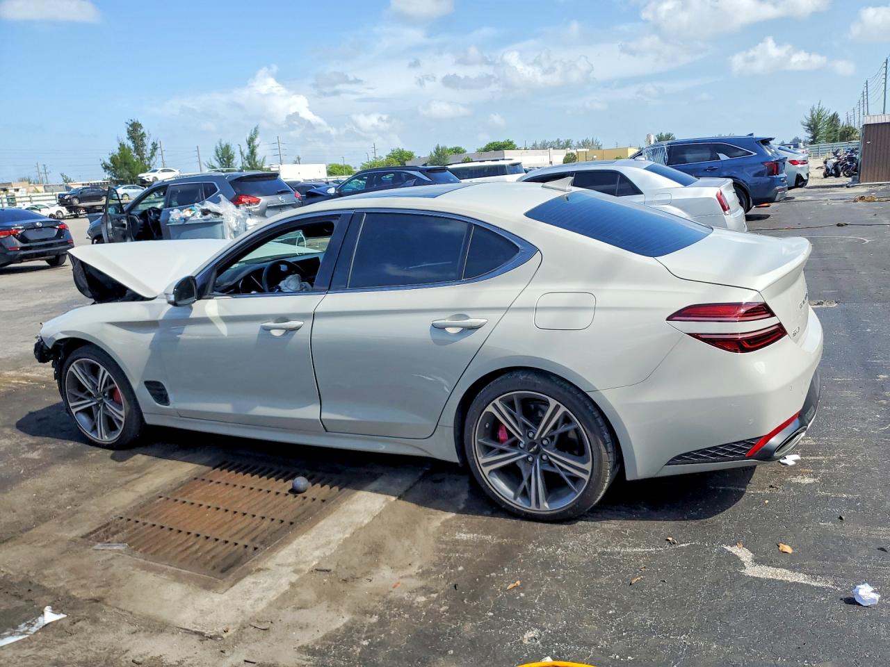2025 GENESIS G70 2.5T SPORT PRESTIGE — снимка 2