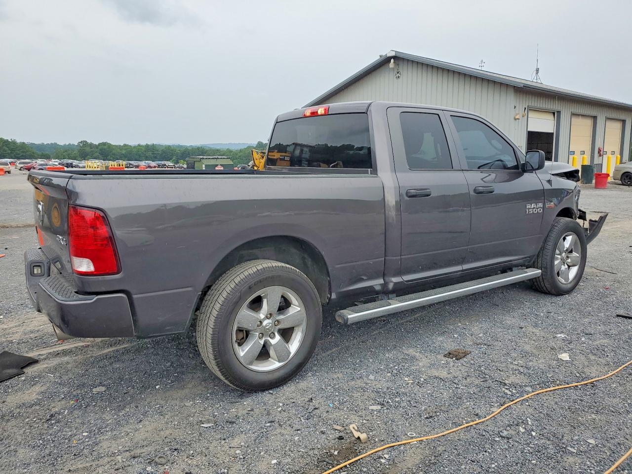 2018 RAM 1500 ST — снимка 3