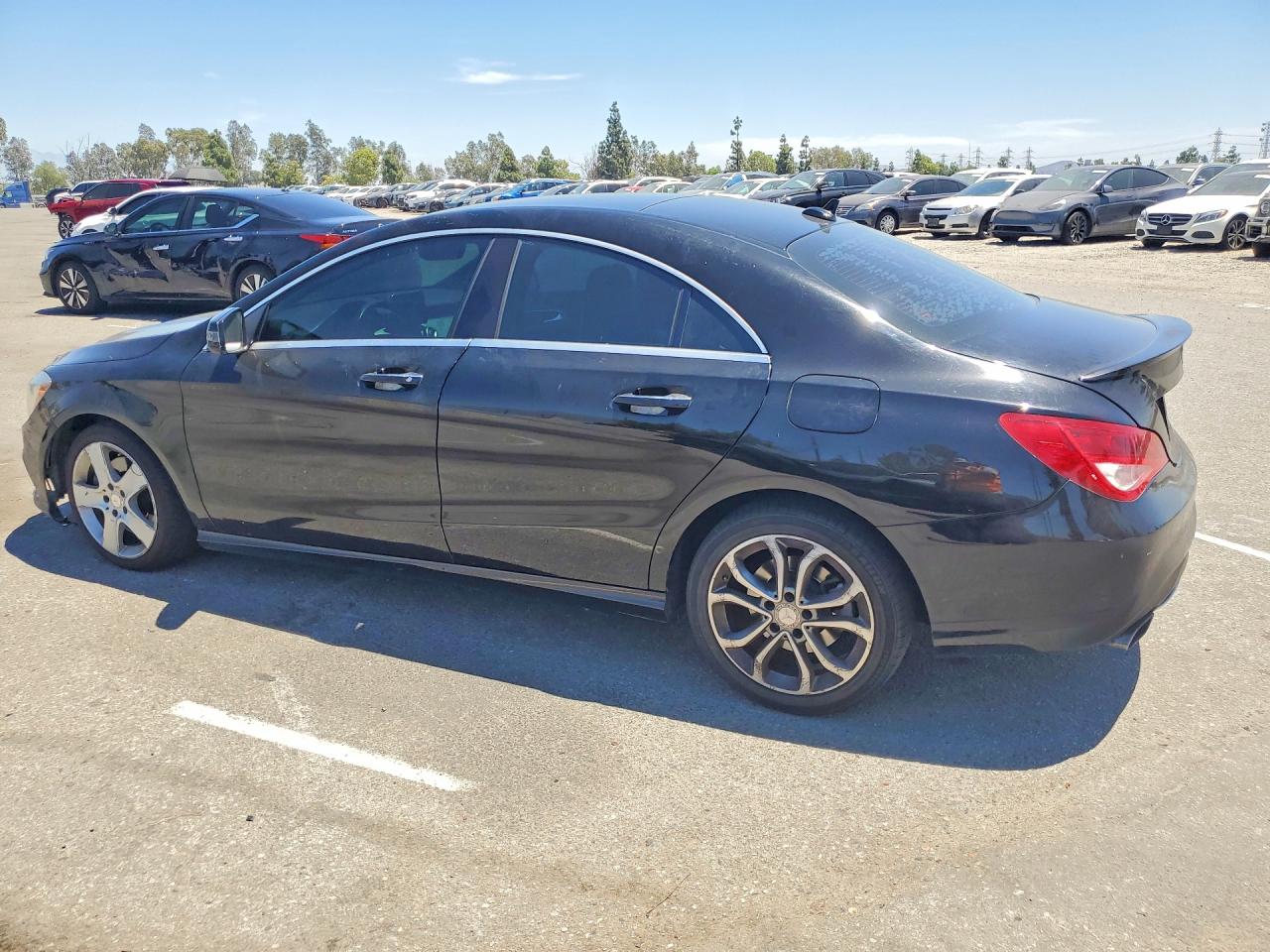 2015 MERCEDES-BENZ CLA 250 — снимка 2