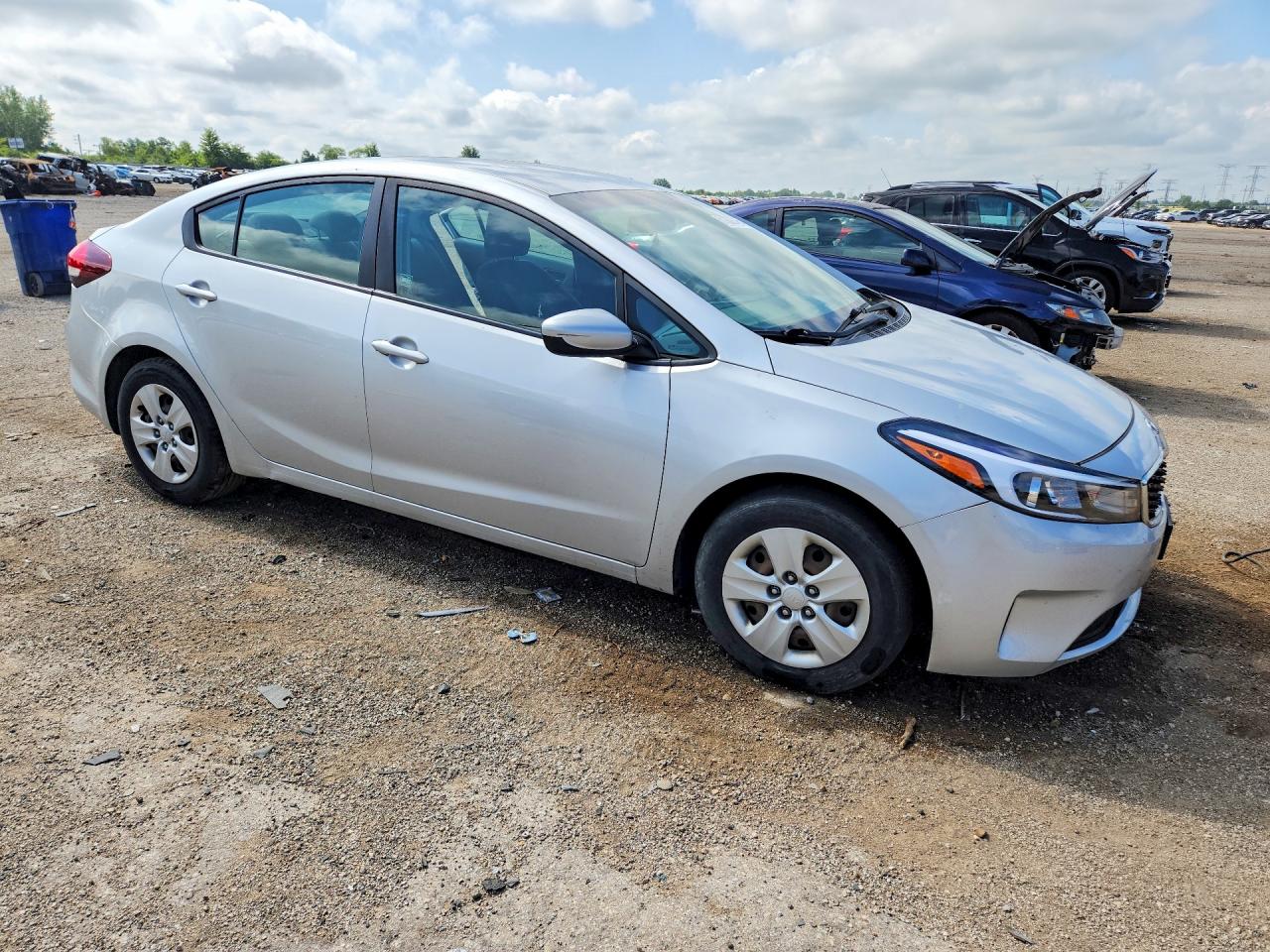 2017 KIA FORTE LX — снимка 4