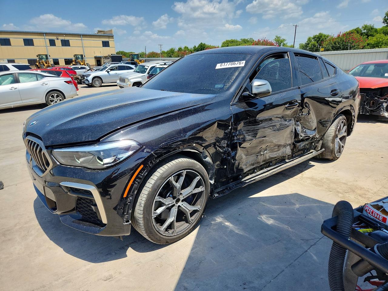 2023 BMW X6 M50I