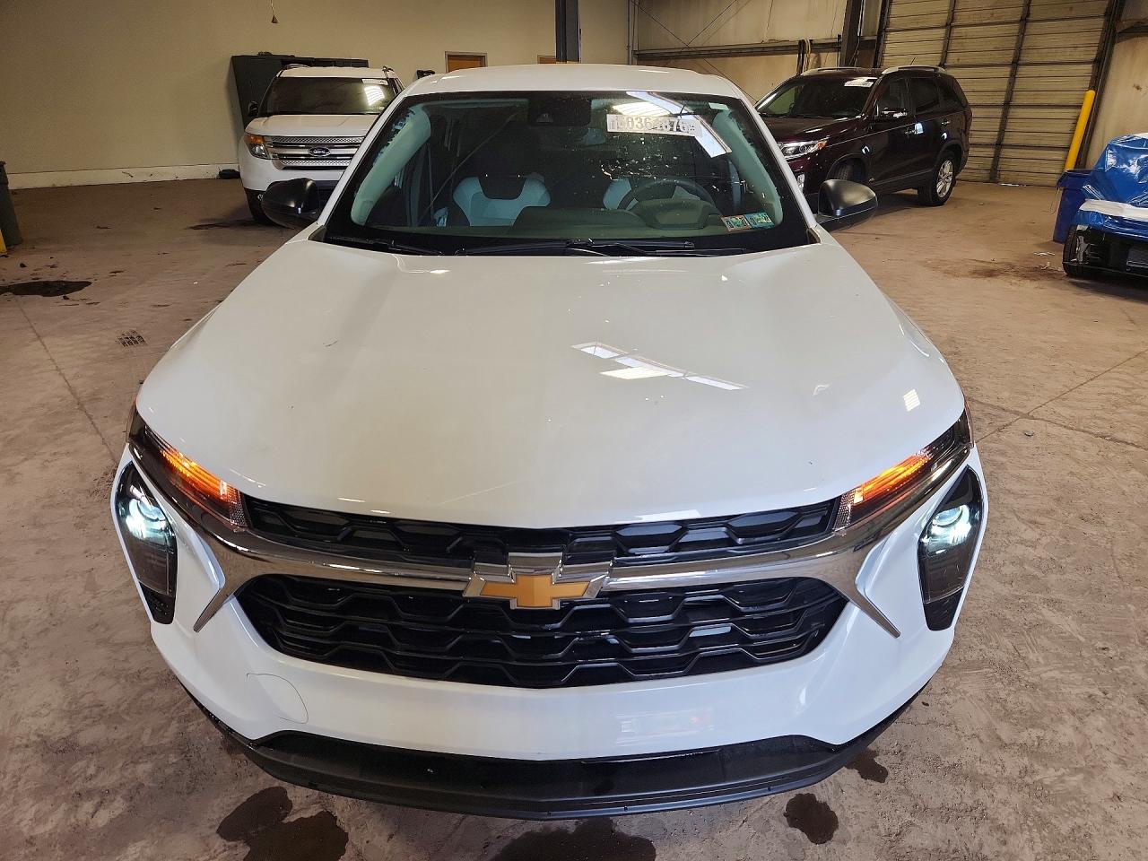 2026 CHEVROLET TRAX LS — снимка 5