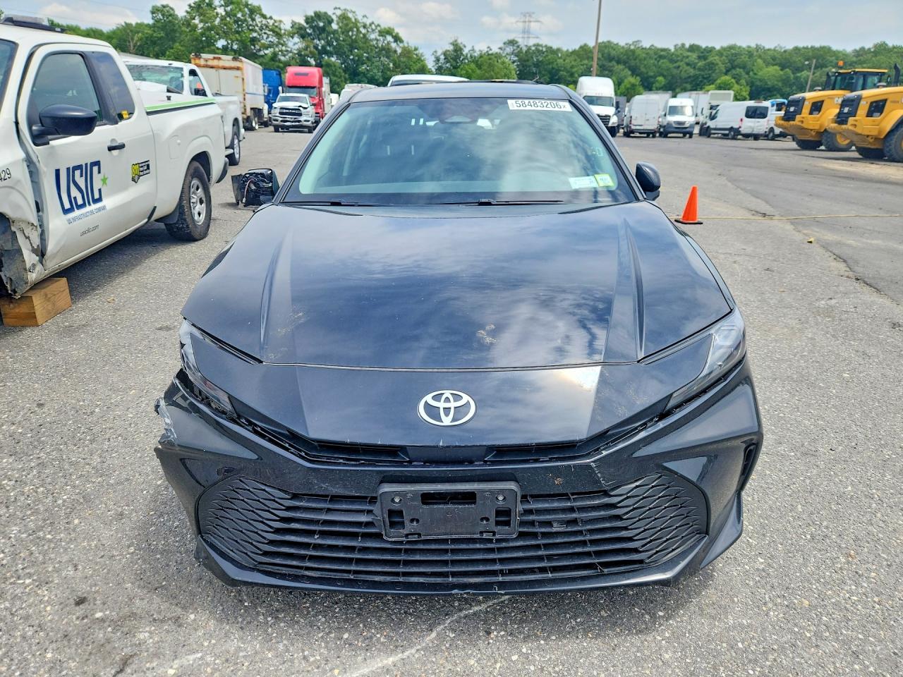 2026 TOYOTA CAMRY LE — снимка 5