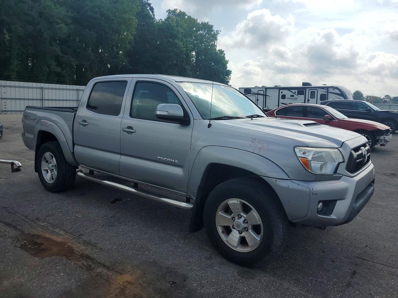 2015 TOYOTA TACOMA V6 — снимка 4
