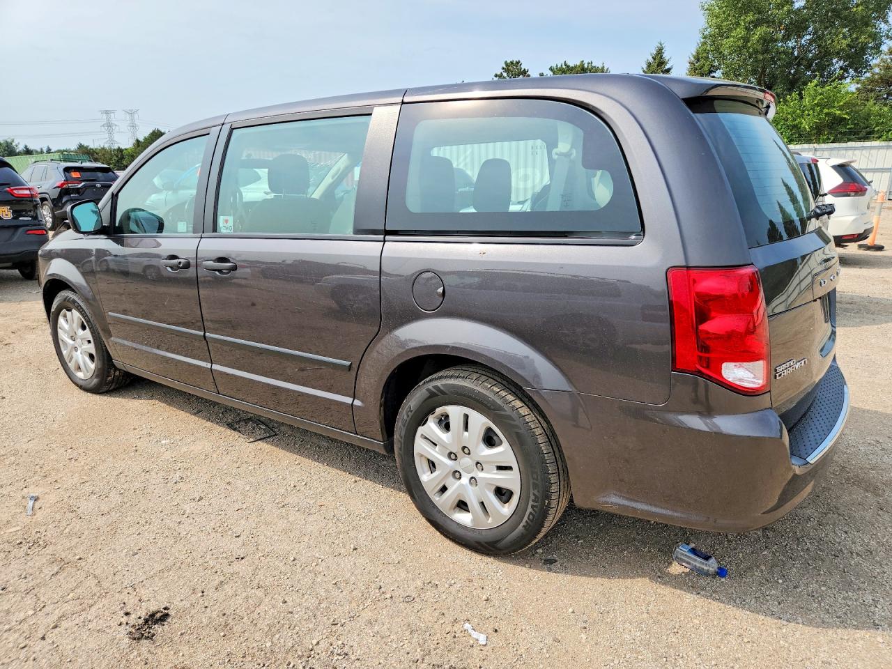 2015 DODGE GRAND CARAVAN SE — снимка 2