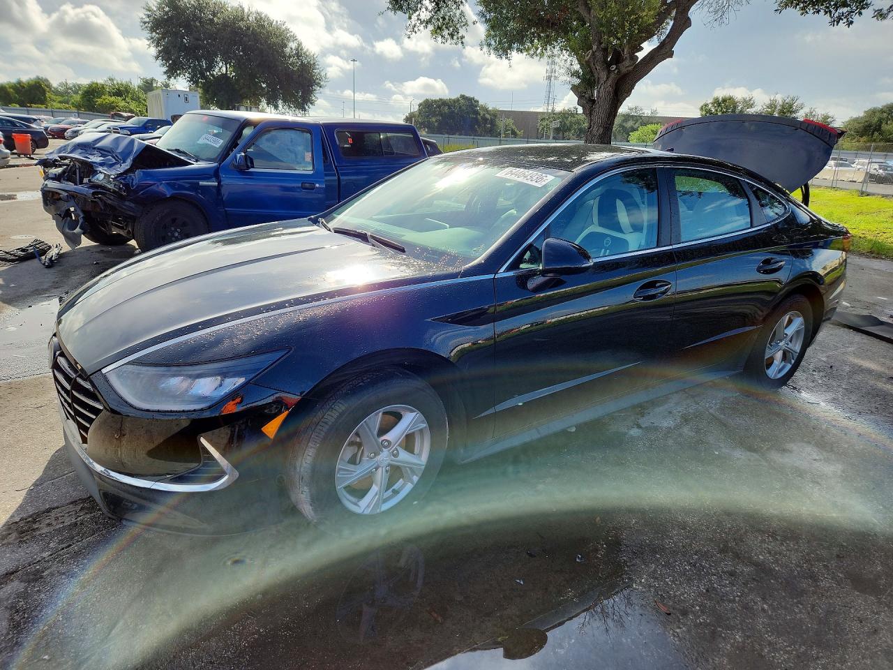 2023 HYUNDAI SONATA SE