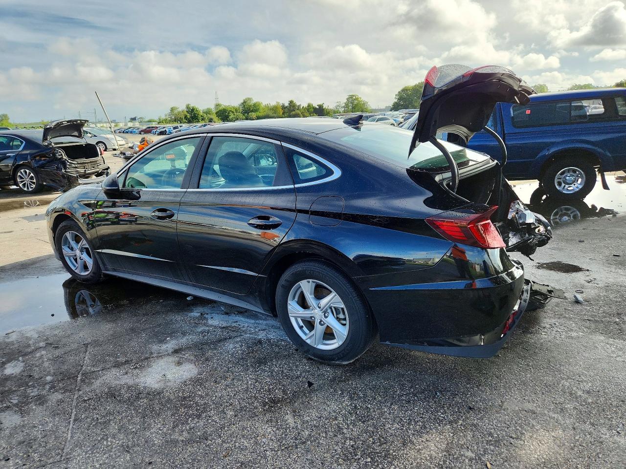 2023 HYUNDAI SONATA SE — снимка 2