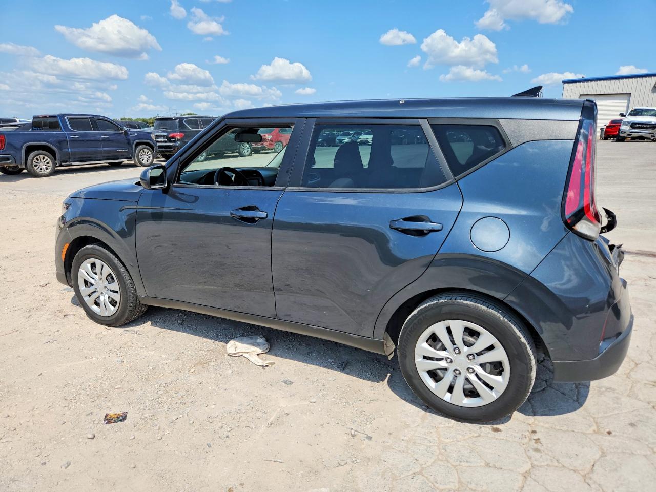 2023 KIA SOUL LX — снимка 2