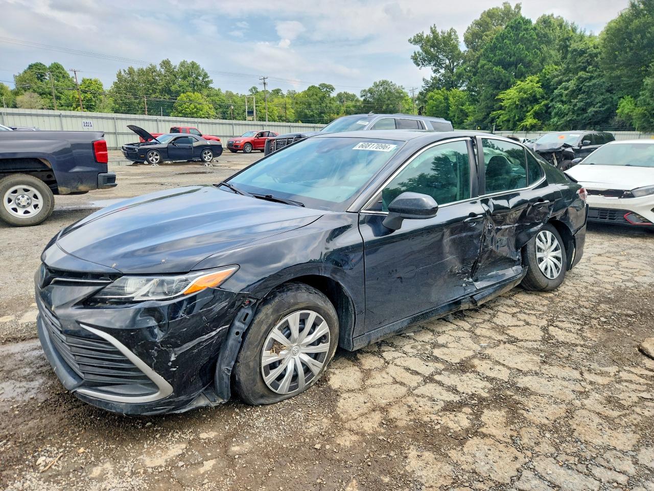 2022 TOYOTA CAMRY LE