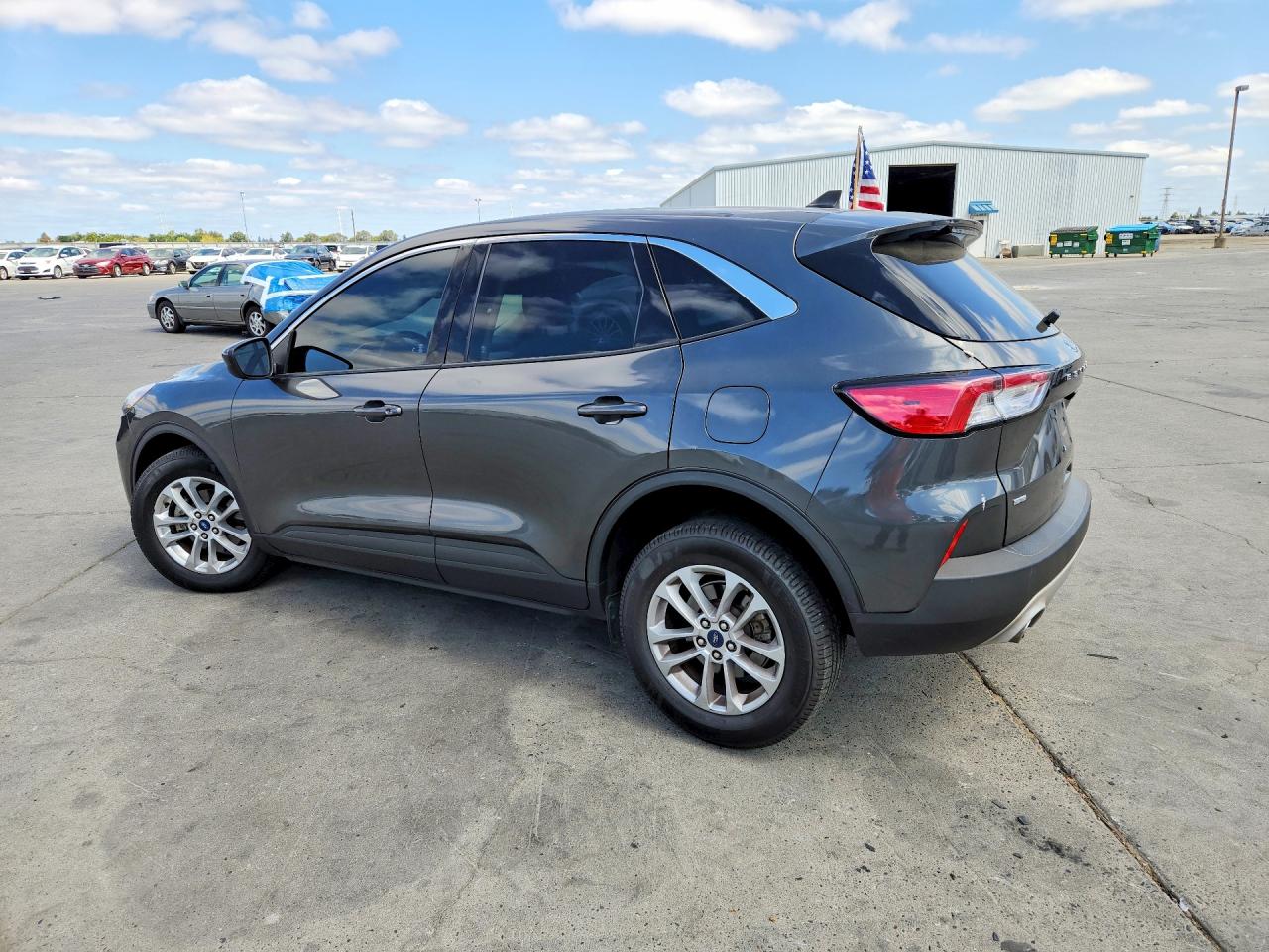 2020 FORD ESCAPE SE — снимка 2