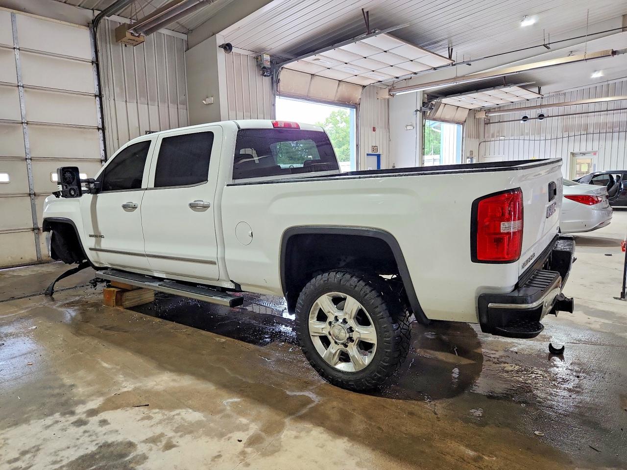 2019 GMC SIERRA K2500 SLT — снимка 2