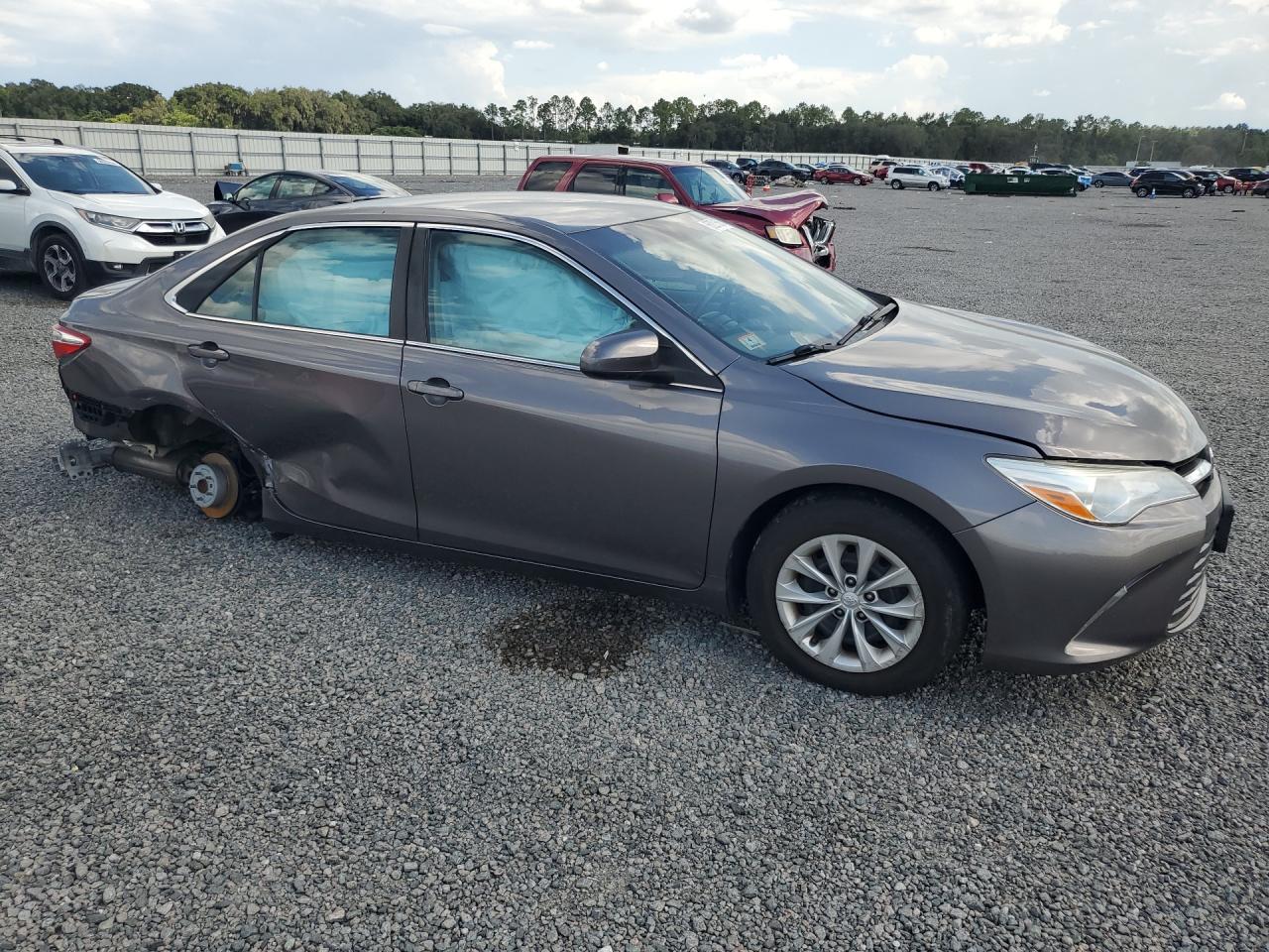 2017 TOYOTA CAMRY LE — снимка 4