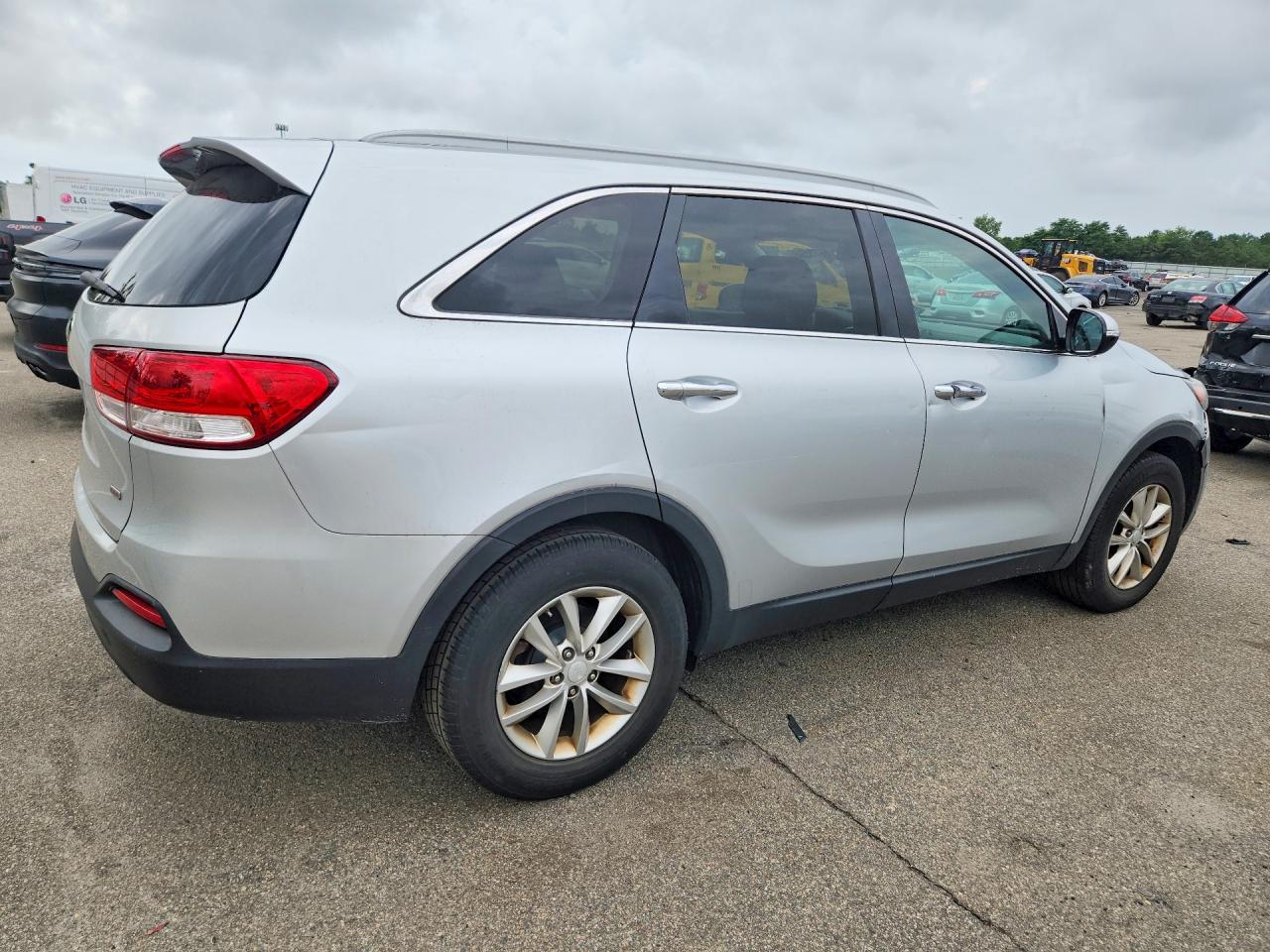 2016 KIA SORENTO LX — снимка 3
