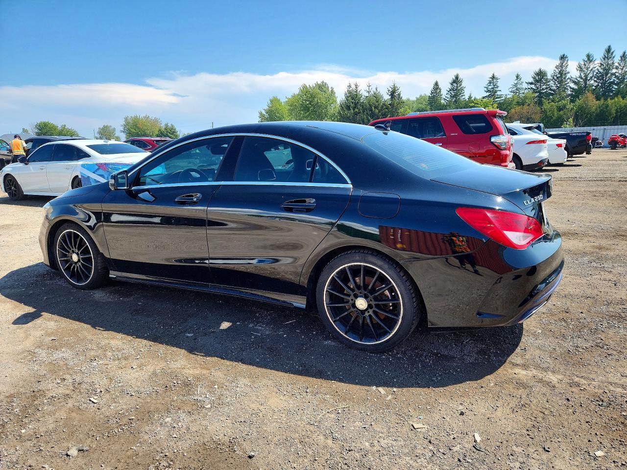 2017 MERCEDES-BENZ CLA 250 4MATIC — снимка 2