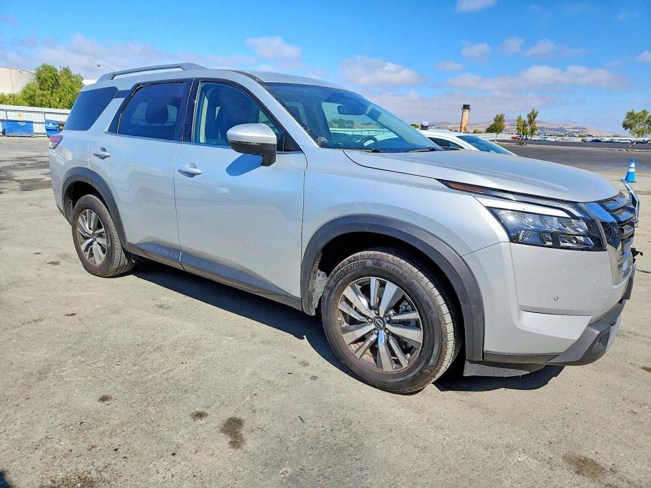 2025 NISSAN PATHFINDER SL — снимка 4