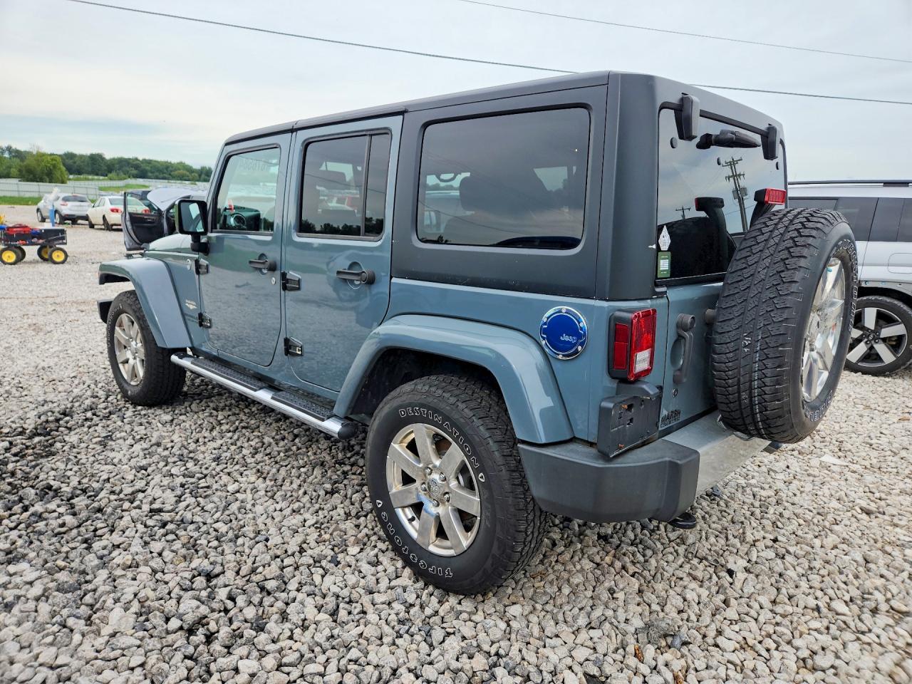 2015 JEEP WRANGLER UNLIMITED SAHARA — снимка 2