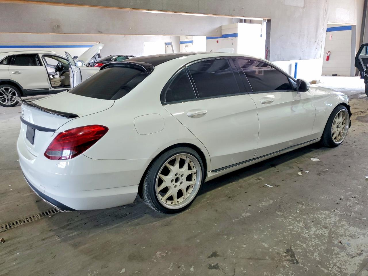 2016 MERCEDES-BENZ C 300 4MATIC — снимка 3