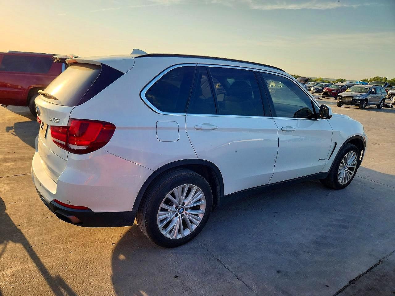 2015 BMW X5 XDRIVE50I — снимка 3