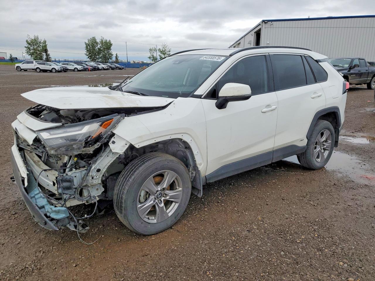 2023 TOYOTA RAV4 HYBRID XLE