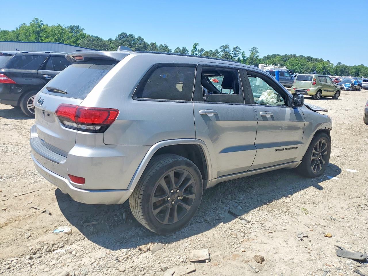 2019 JEEP GRAND CHEROKEE LAREDO — снимка 3