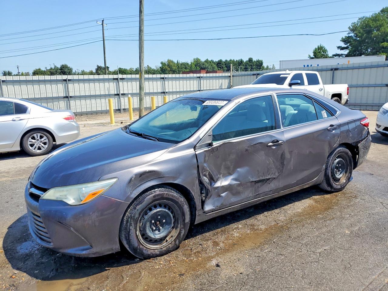 2016 TOYOTA CAMRY HYBRID LE