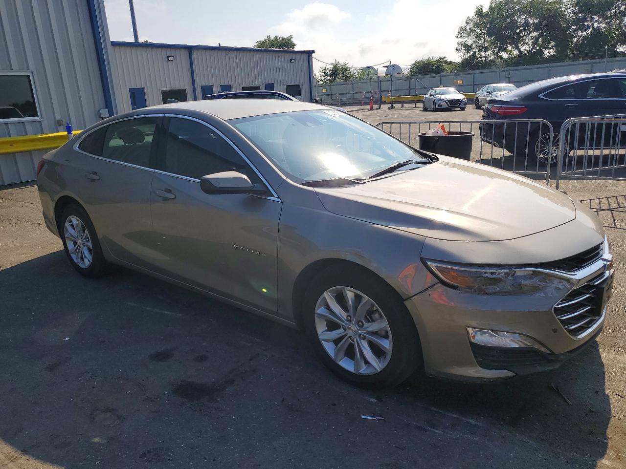 2024 CHEVROLET MALIBU LT — снимка 4