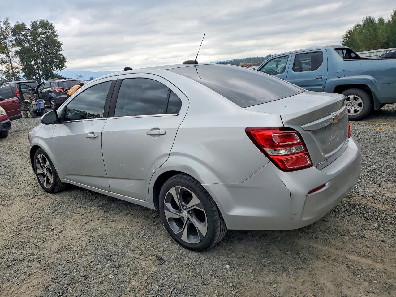 2017 CHEVROLET SONIC PREMIER — снимка 2