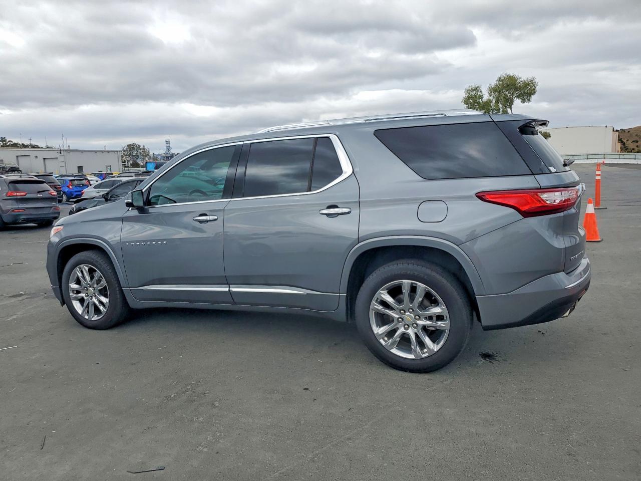 2020 CHEVROLET TRAVERSE HIGH COUNTRY — снимка 2
