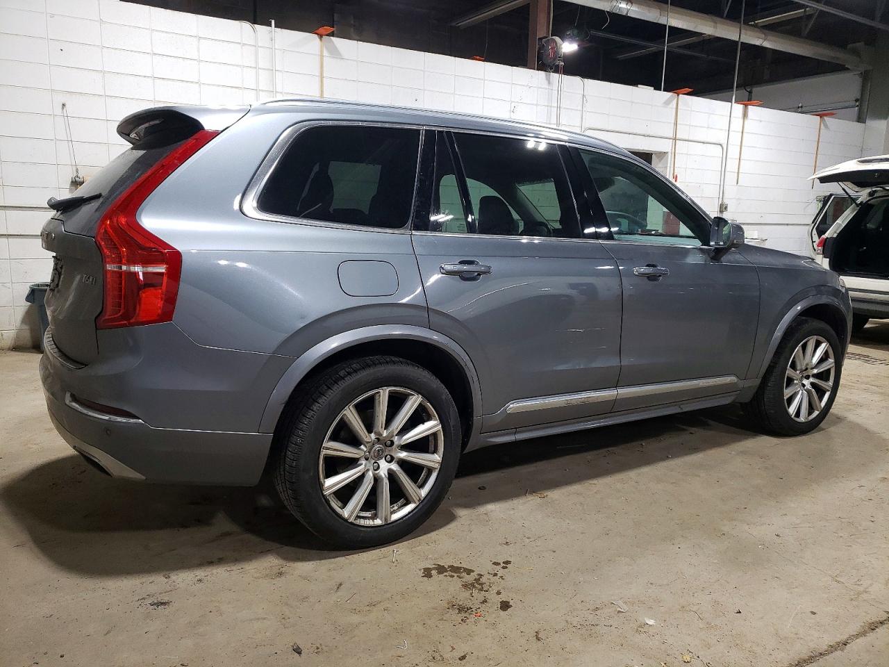 2016 VOLVO XC90 T6 — снимка 3