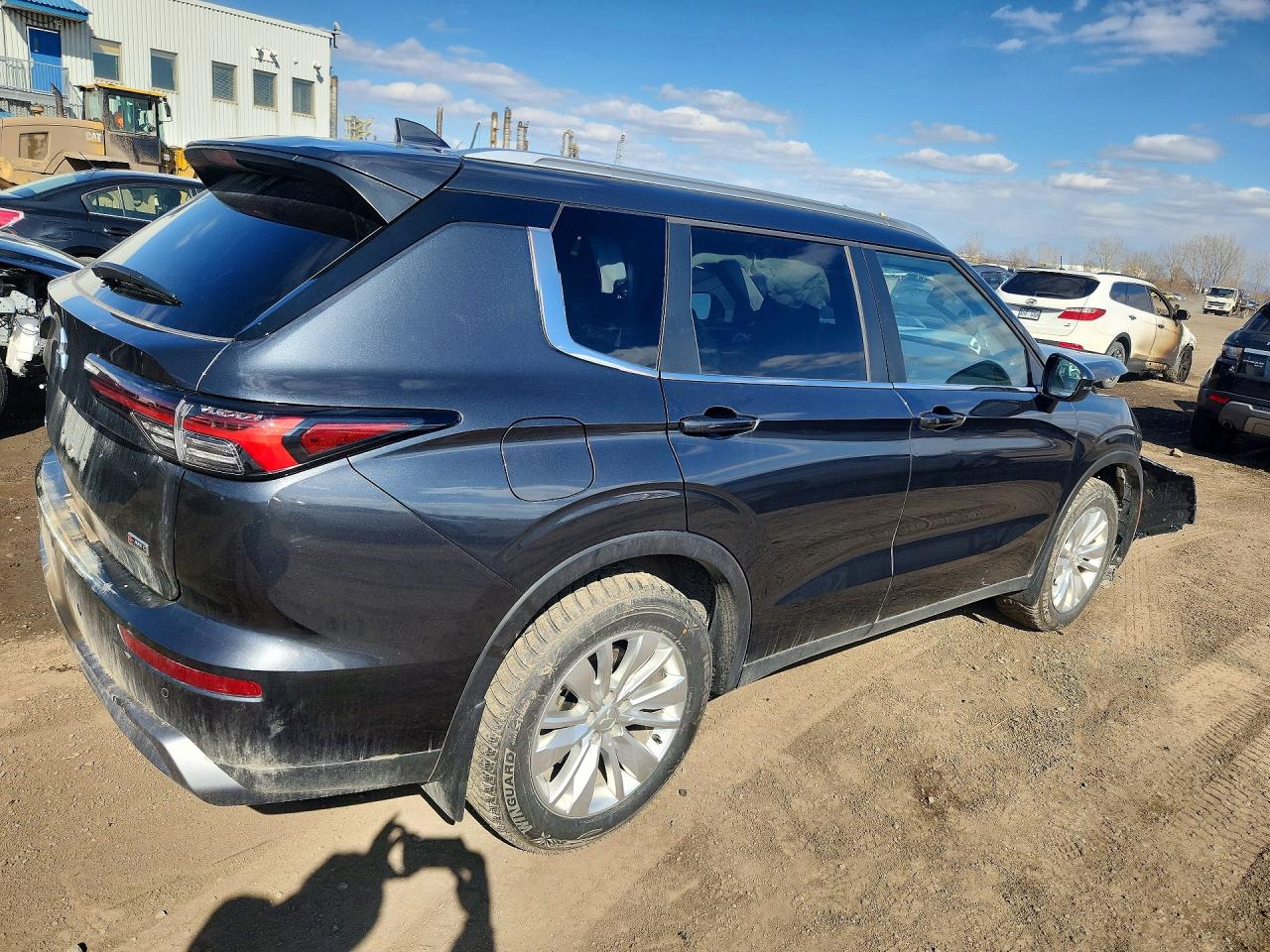 2025 MITSUBISHI OUTLANDER SE — снимка 3