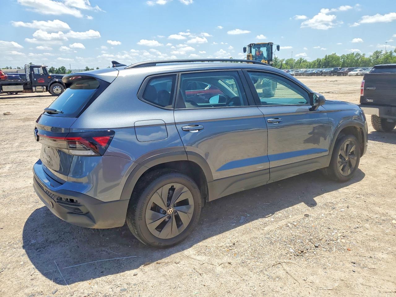 2025 VOLKSWAGEN TAOS S — снимка 3