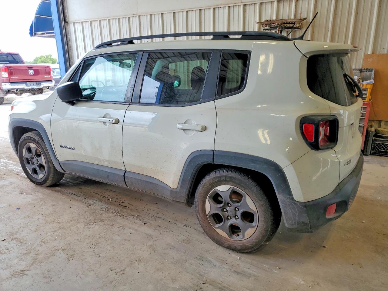 2017 JEEP RENEGADE SPORT — снимка 2