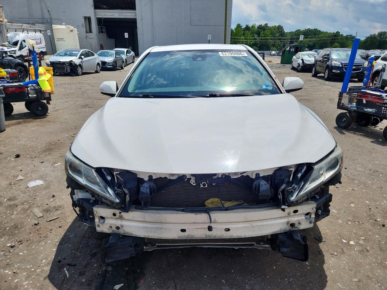 2019 TOYOTA CAMRY LE — снимка 5