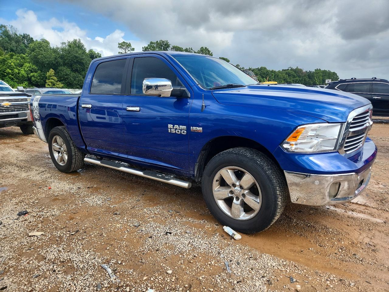 2017 RAM 1500 SLT — снимка 4