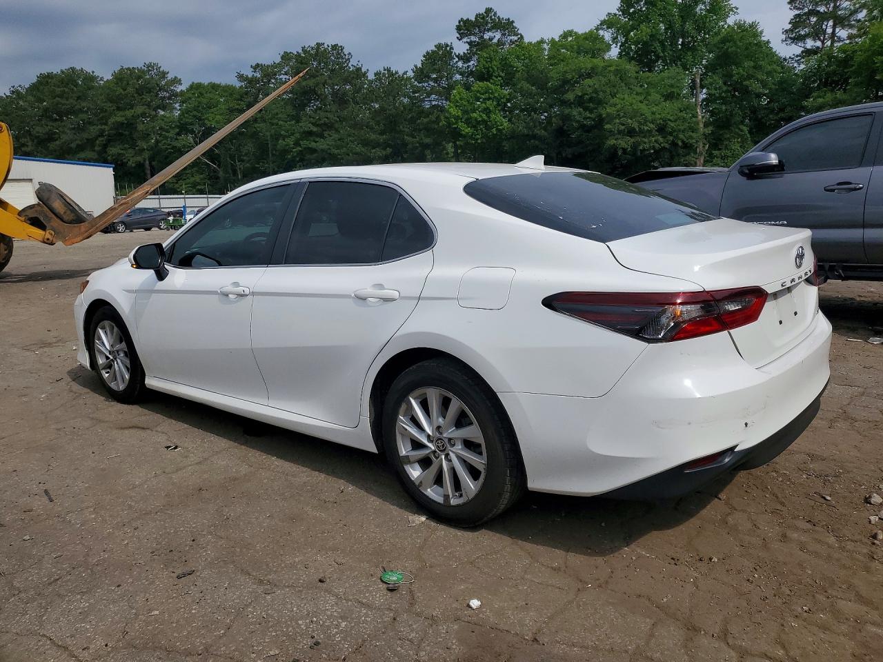 2022 TOYOTA CAMRY LE — снимка 2