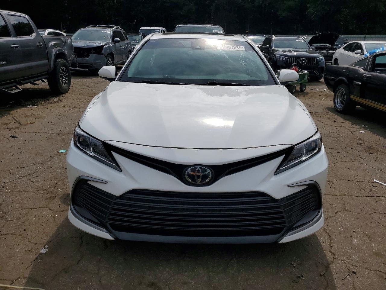 2022 TOYOTA CAMRY LE — снимка 5