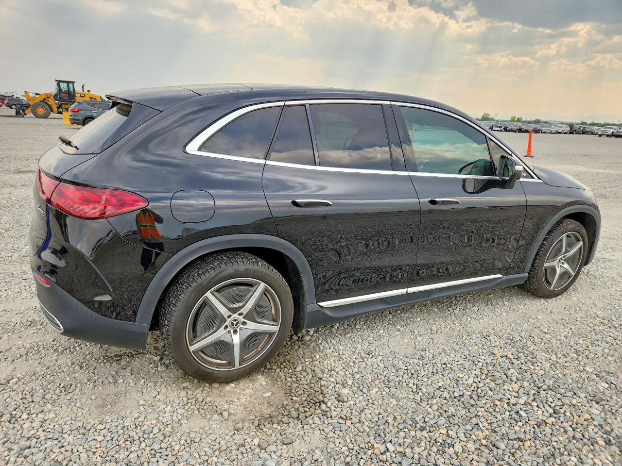 2023 MERCEDES-BENZ EQE SUV 500 4MATIC — снимка 3