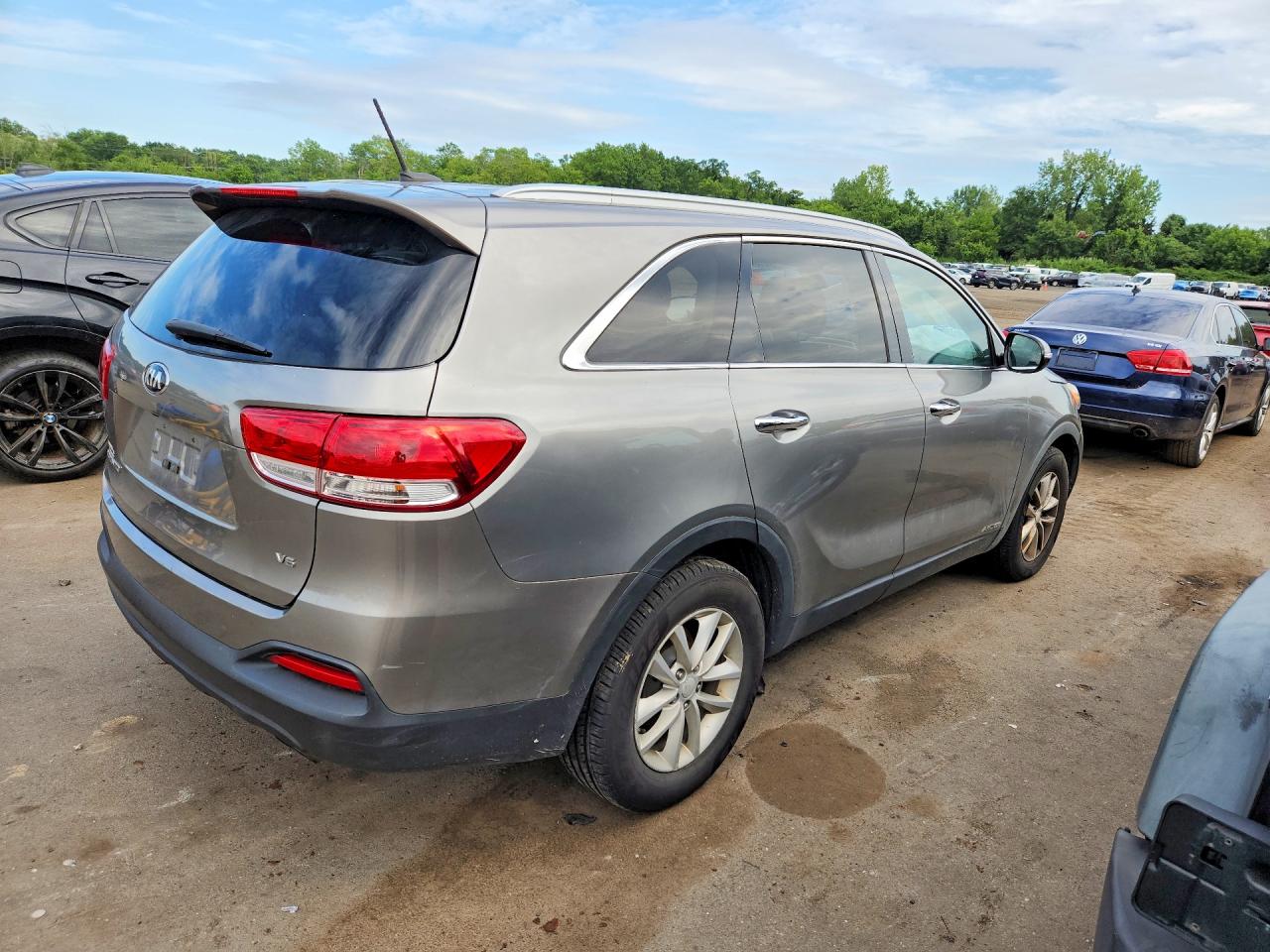 2017 KIA SORENTO LX V6 — снимка 3