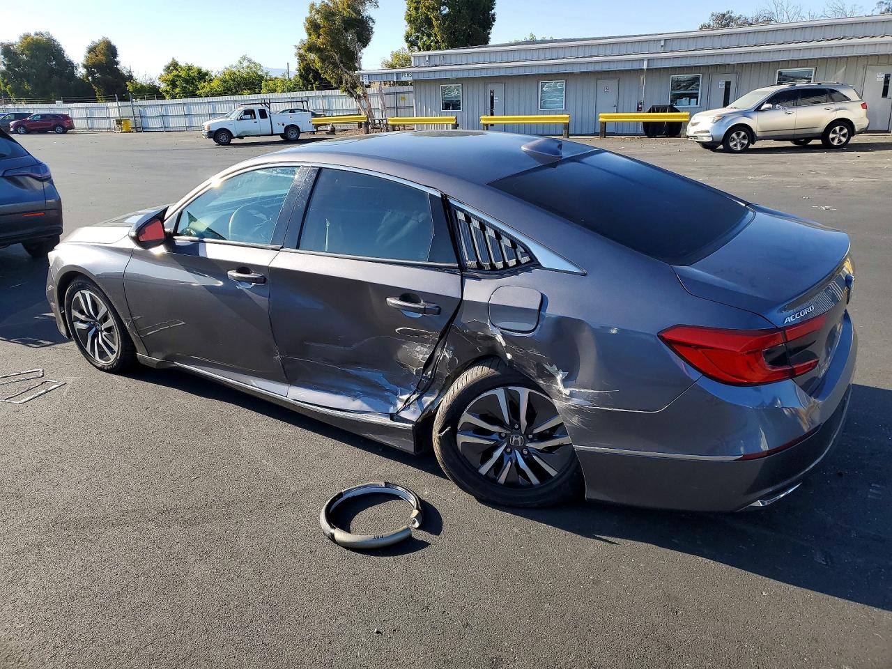 2018 HONDA ACCORD HYBRID EX — снимка 2