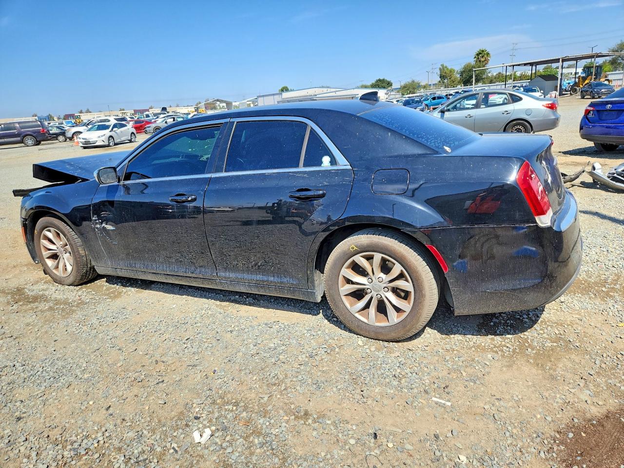 2015 CHRYSLER 300 LIMITED — снимка 2