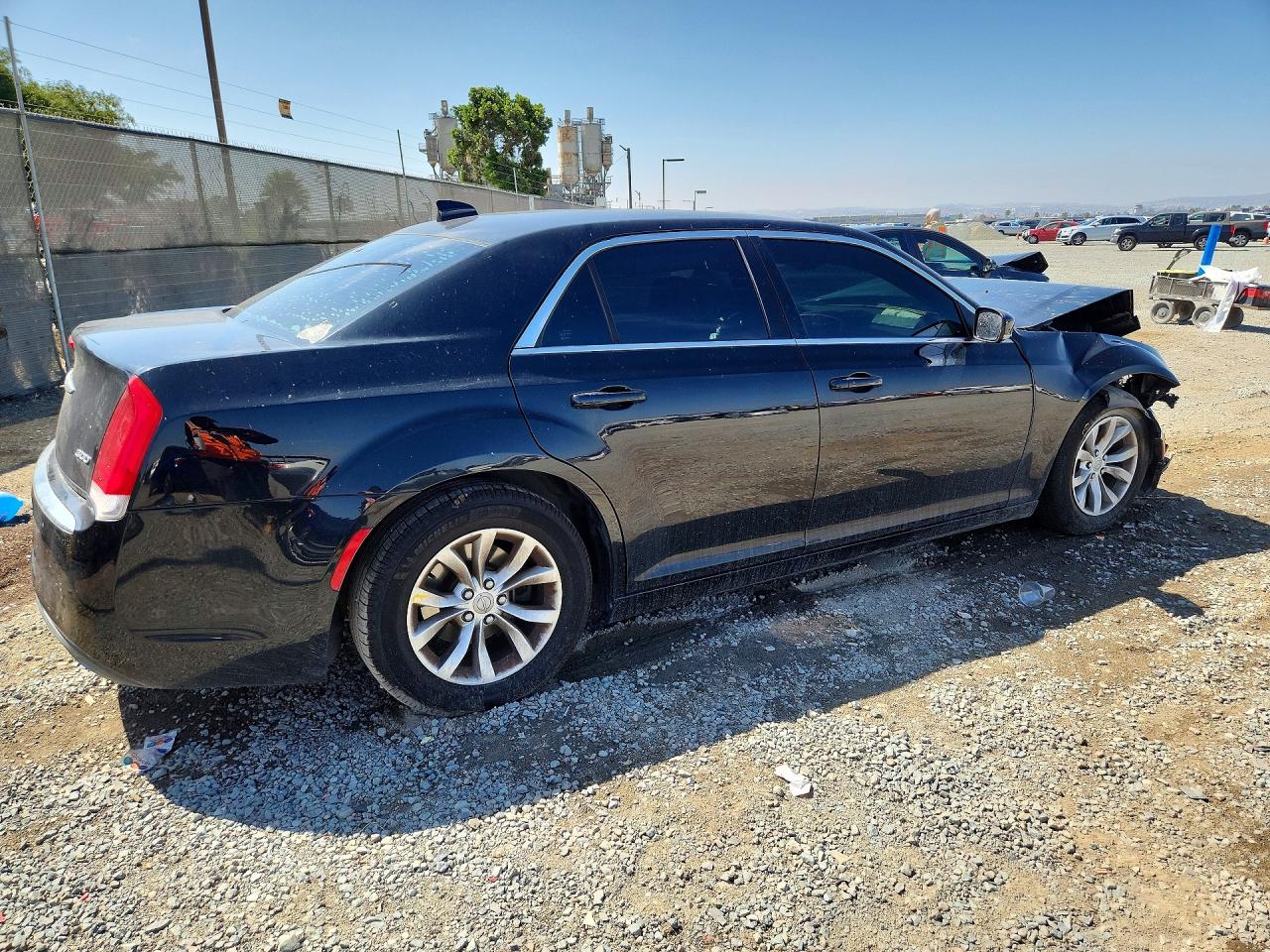 2015 CHRYSLER 300 LIMITED — снимка 3