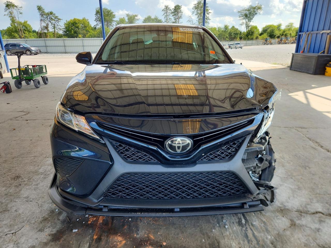 2020 TOYOTA CAMRY SE — снимка 5