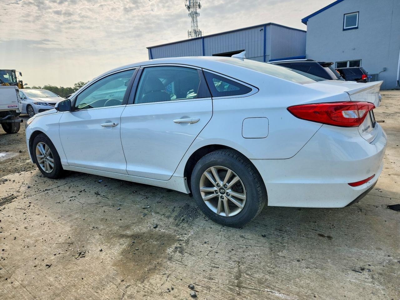 2017 HYUNDAI SONATA SE — снимка 2