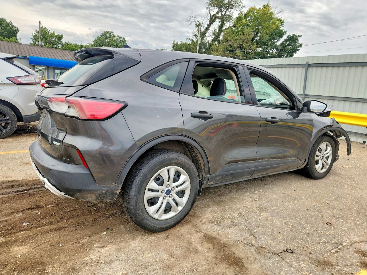 2020 FORD ESCAPE S — снимка 3