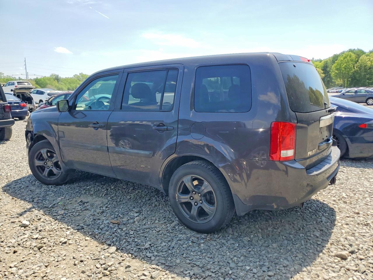 2015 HONDA PILOT LX — снимка 2