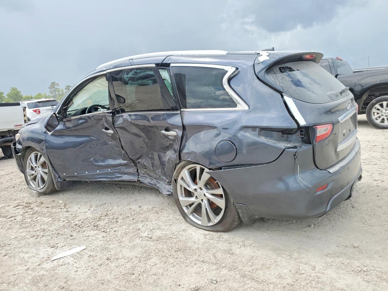 2013 INFINITI JX35 BASE — снимка 2