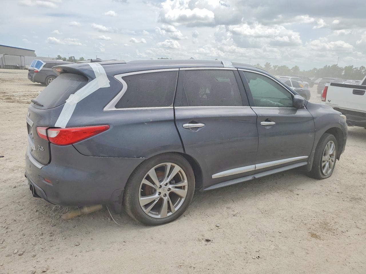 2013 INFINITI JX35 BASE — снимка 3